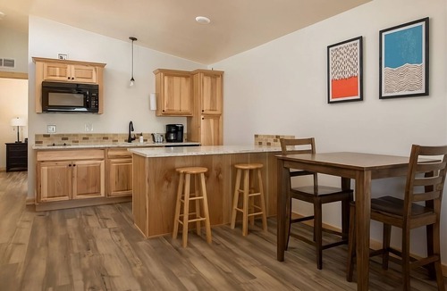 Boardman Hotel | 4 Spacious Units w/Large Picture Windows. Pet-friendly, Outdoor pool, Parking