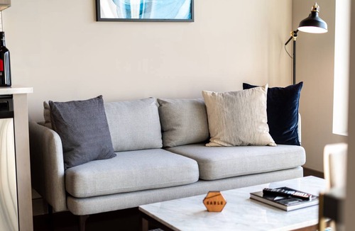 Warehouse District House | 42 m² Loft ∙ 2 guests