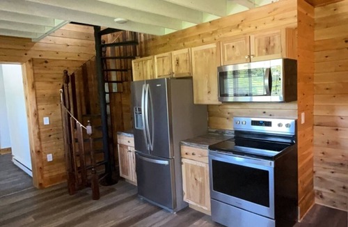 Sturgeon Bay House | 4TH JULY WEEKEND AND FALL 2026 READY TO BOOK. BOOK EARLY TO SECURE SPOT ✅