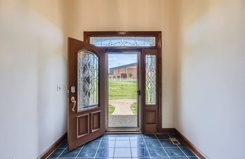Franklin House | 5 Acre 2500 Sqft Country House Near Nashville F2
