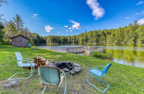 Londonderry House | 500 acre historic property w/private fishing lake, skiing + all-season fun