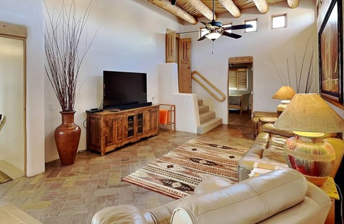 Santa Fe House | 554 m² House ∙ 4 bedrooms ∙ 8 guests