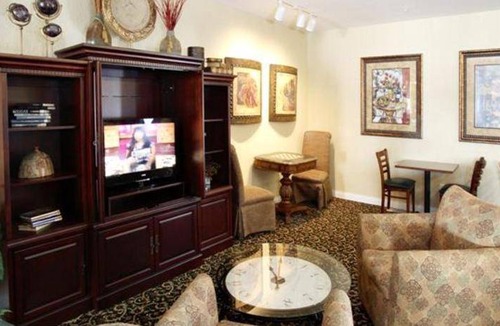 Faribault Hotel | 56 m² Hotel ∙ 2 bedrooms ∙ 127 guests