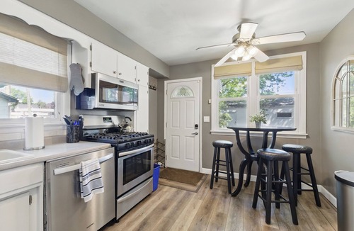 Midway House | 5BR Gem Near Allianz Field + Theater & Backyard