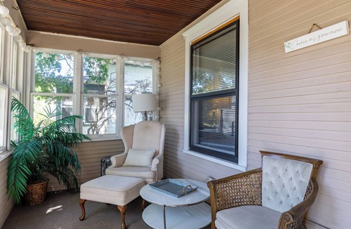 Midway House | 5BR Gem Near Allianz Field + Theater & Backyard