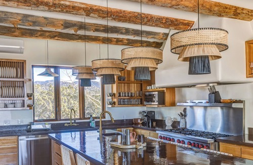 Santa Fe House | 6-bedroom Estate in Santa Fe's Sunlit Hills with Stunning Mountain Views