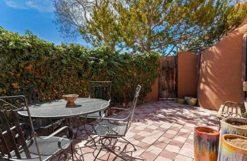 South Capitol House | 632 Old Santa Fe Trail