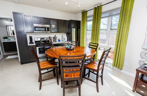 Powderhorn Apartment | 72 m² Apartment ∙ 1 bedroom ∙ 5 guests