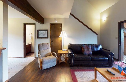 Angel Fire Condo | 75 m² Condo ∙ 1 bedroom ∙ 7 guests