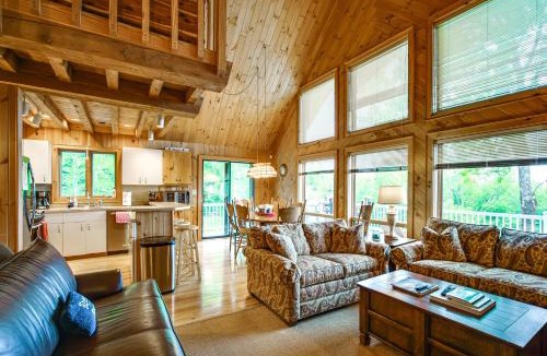 Andover House | 8 Mi to Okemo Mountain Resort Mtn-View Retreat!