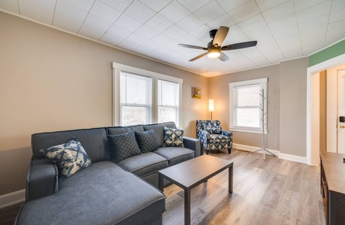 Easthampton Apartment | 83 m² Apartment ∙ 2 bedrooms ∙ 6 guests
