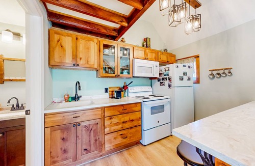 Proctorsville Condo | 84 m² Condo ∙ 2 bedrooms ∙ 5 guests