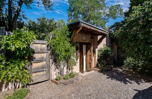 South Capitol House | 84 m² House ∙ 1 bedroom ∙ 2 guests
