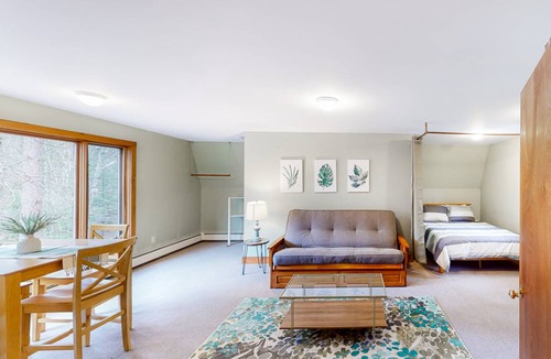 Stowe Area Apartment | 84 m² Studio flat ∙ 2 guests
