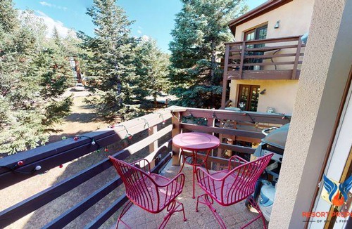 Angel Fire Condo | 89 m² Condo ∙ 2 bedrooms ∙ 5 guests