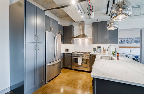 Warehouse District House | 91 m² Loft ∙ 2 bedrooms ∙ 6 guests