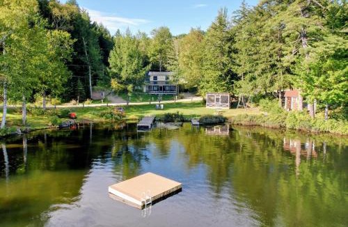 Whitefield House | 91WR Lake vibes and views at this waterfront home in the the White Mountains! Rest, relax, explore!