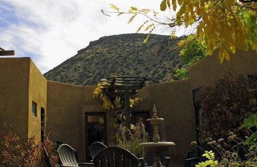 Abiquiu Hotel | 93 m² Hotel ∙ 2 bedrooms ∙ 6 guests