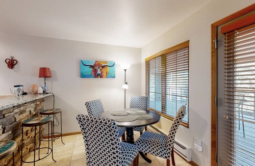 Taos Ski Valley House | 96 m² House ∙ 2 bedrooms ∙ 6 guests