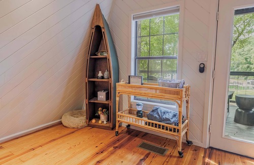 Morganton Cabin | A-Frame on Lake Blue Ridge | Dock, Hot Tub, Kayaks