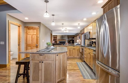 Seymour House | A Shore Thing on the Eau Claire River