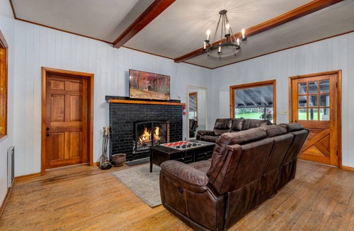 St Croix Falls Other | Accommodation ∙ 4 bedrooms ∙ 14 guests