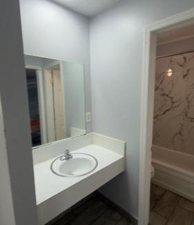 Ada Hotel | Ada Inn & Suites