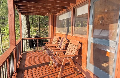 Town of Hermon Cottage | Adirondack Area Trout Lake Waterfront Cottage, Hot Tub, Pontoon Boat, Upstate NY