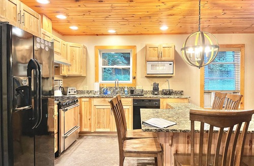 Wilmington House | Adirondack Retreat Near Whiteface and Lake Placid