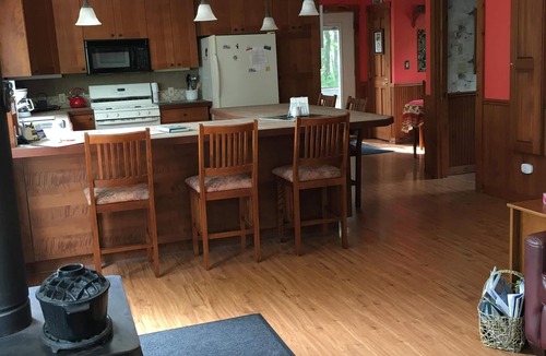Au Sable Forks Cottage | Adirondack Star Ridge Cottage - A ‘Peace’ of Heaven on 30 private acres