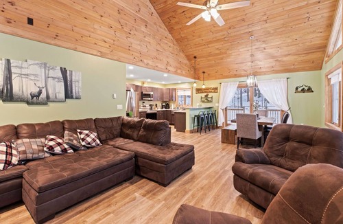 Inlet House | ADK/Camp Teaggie/Lake & Trail Access/Walk to Inlet/Near Old Forge/Water Safari
