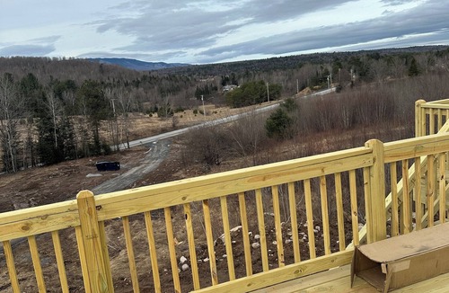 Saranac Cottage | ADK cottage with Mountain Views