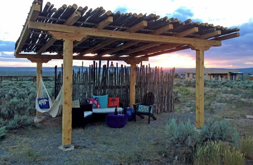 Taos House | Adobe de Artista 2 - Semi Secluded Million Dollar Views with Private Hot Tub