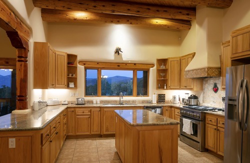 Taos House | Adobe Villa with 360º Views and entrance to Carson National Forest.