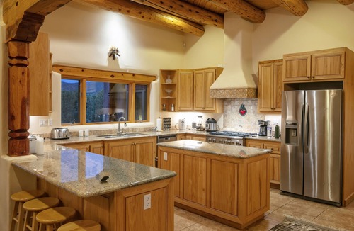 Taos House | Adobe Villa with 360º Views and entrance to Carson National Forest.