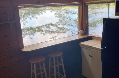 Long Lake Cottage | Adorable Historic Adirondack Lakefront Cottage on Long Lake