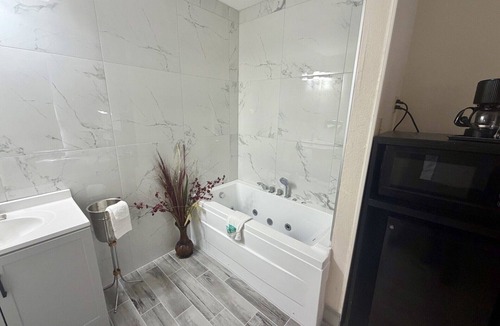 Gillette Hotel | Alamo Inn & Suites