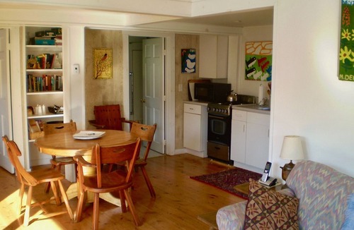 Craftsbury Village Cottage | All Season Vermont Vacation Cottage