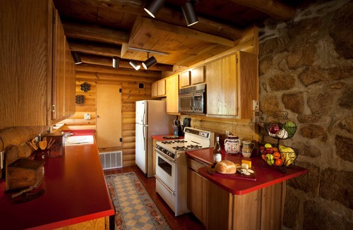 Taos Ski Valley Apartment | Alpine Village Suites