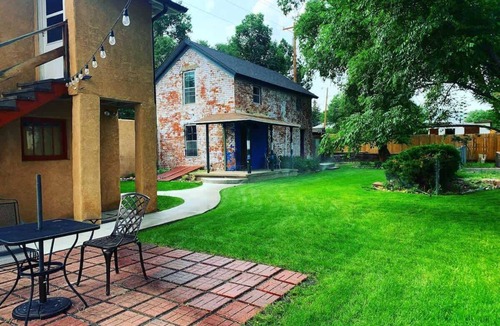 Raton Cottage | Amazing historic 1800s Carriage House!