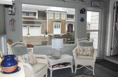Seabrook House | Amazing Ocean Deck Views! 5 bed, 2 bath house in Seabrook Beach w/WiFi, AC