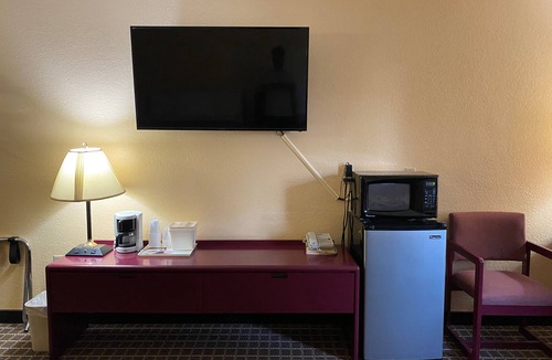 Stewartville Hotel | America's Stay Inn Stewartville
