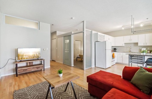 Mill District Apartment | Apartment ∙ 1 bedroom ∙ 2 guests