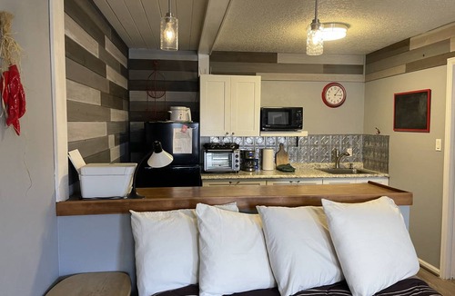 Red River Apartment | Apartment ∙ 1 bedroom ∙ 4 guests