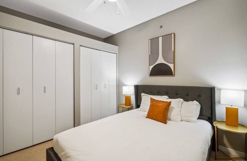 Mill District Apartment | Apartment ∙ 2 bedrooms ∙ 5 guests