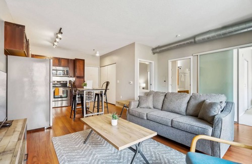 Mill District Apartment | Apartment ∙ 4 bedrooms ∙ 9 guests