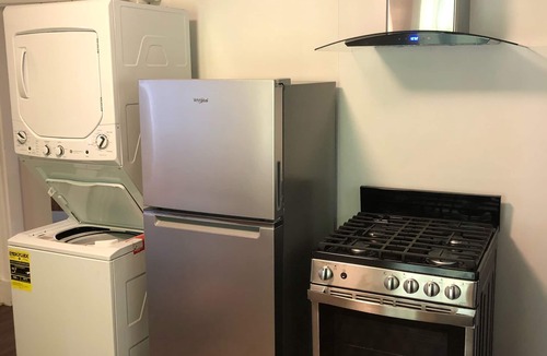 Pittsfield Apartment | Apartment Newly Remodeled Super Location