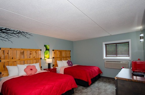 Readstown Hotel | AppleHouse Hotel