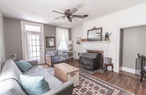 Bolivar House | Armory Quarters B