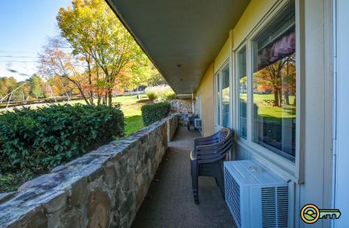 Mount Jackson House | Aspen East Unit #103